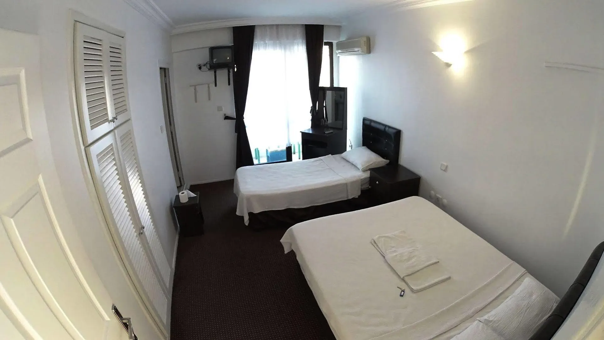 Ada Butik Hotel 库萨达斯