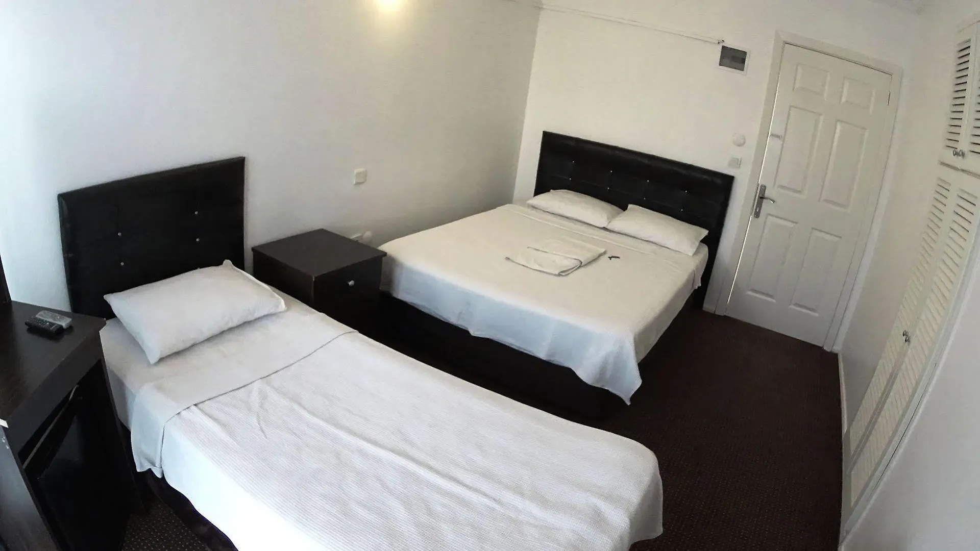 Ada Butik Hotel 库萨达斯 0*,